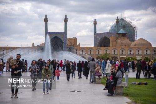 قرارگاه حجاب و عفاف در مکان های تاریخی و گردشگری اصفهان تشکیل شد